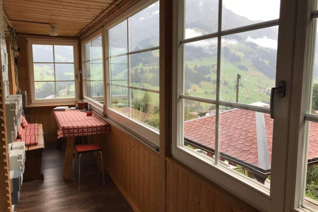 Chalet Sonnenheim Mit Atemberaubender Aussicht Adelboden Luaran gambar